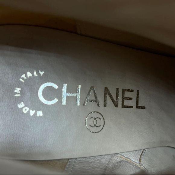 Chanel Black Lambskin Leather Wedge Ankle Boots Gold CC Trim - Picture 9 of 9